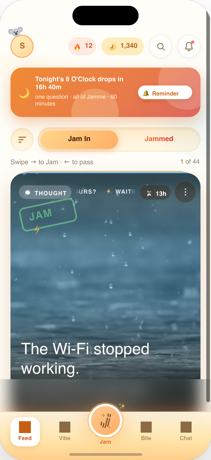 A live jam waiting for its next line